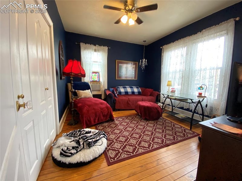 223 Custer Ave, Colorado Springs, CO 80903