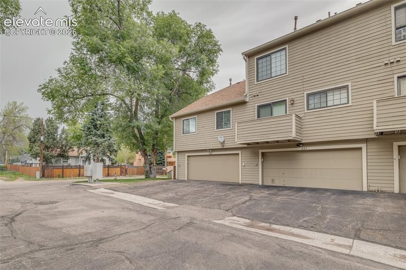 223 Lorraine Ct, Colorado Springs, CO 80905