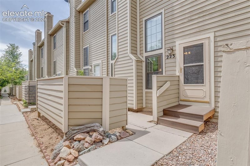 223 Lorraine Ct, Colorado Springs, CO 80905