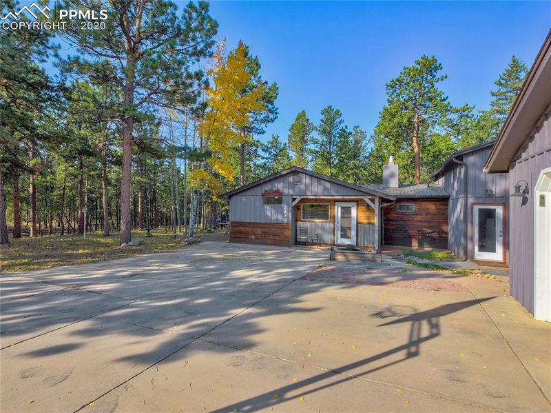 2230 Lee Circle Rd, Woodland Park, CO 80863