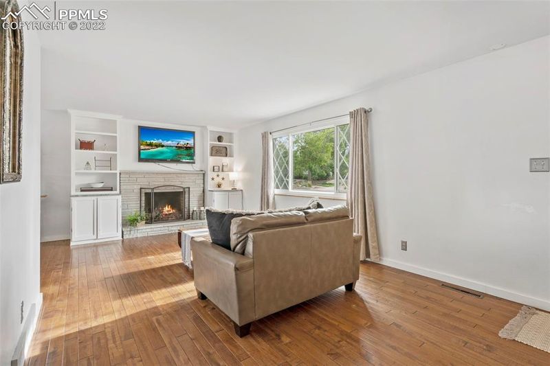 2232 Wynkoop Dr, Colorado Springs, CO 80909