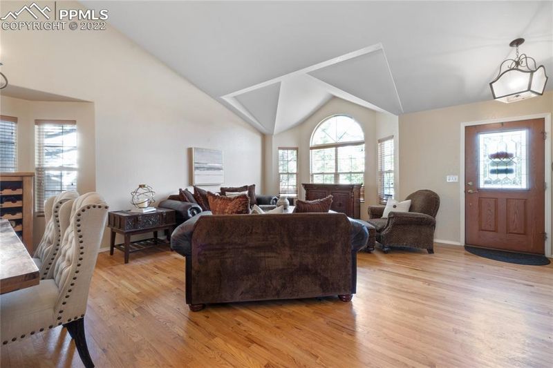 2235 Shoshone Valley Trl, Monument, CO 80132