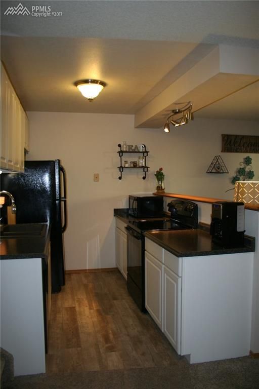 2235 Villa Rosa Dr, Colorado Springs, CO 80904