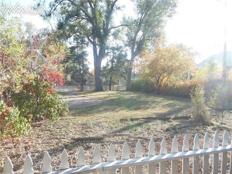 224 E Monroe St, Colorado Springs, CO 80907