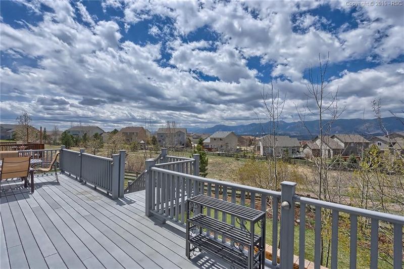 224 Oxbow Dr, Monument, CO 80132