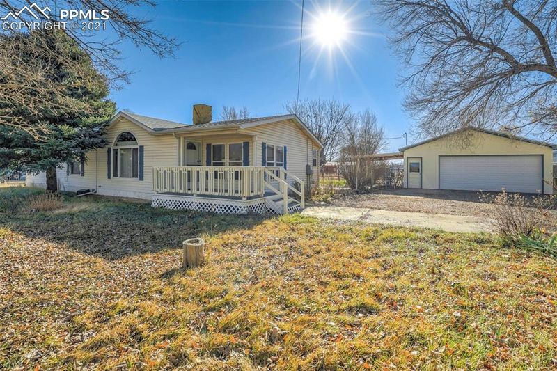 2244 Gale Rd, Pueblo, CO 81006