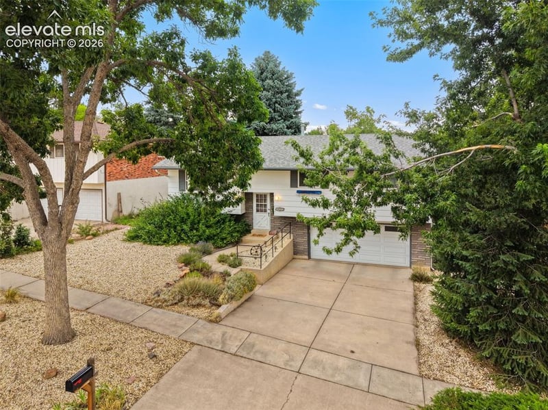2244 Glenwood Cir, Colorado Springs, CO 80909