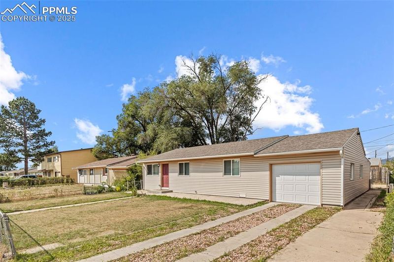 2246 Bison Dr, Colorado Springs, CO 80911