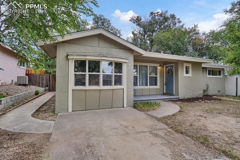 225 Jasper Dr, Colorado Springs, CO 80911
