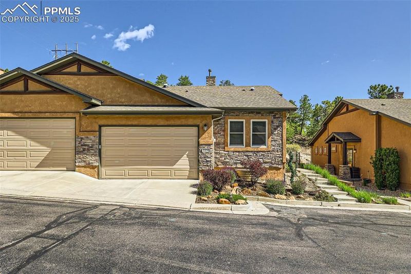 2252 Conservatory Point, Colorado Springs, CO 80918