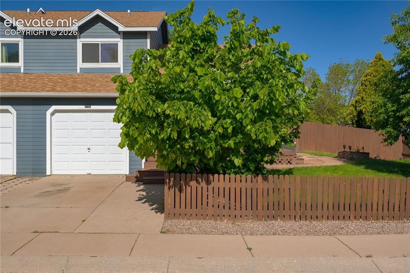 2255 Del Mar Dr, Colorado Springs, CO 80910