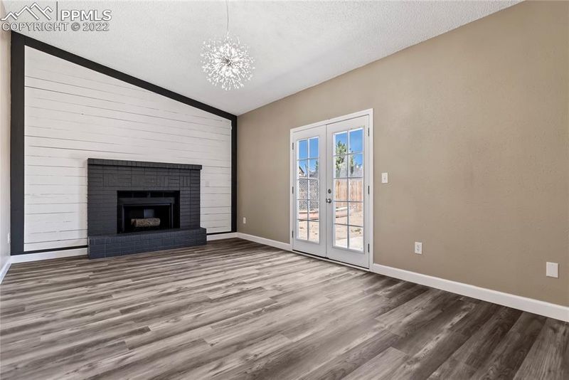 2255 Heathercrest Dr, Colorado Springs, CO 80915