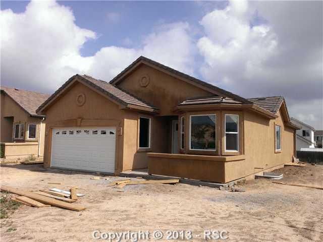 2256 Creek Valley Cir, Monument, CO 80132