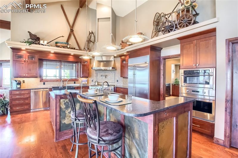 2256 W Wolfensberger Rd, Castle Rock, CO 80109
