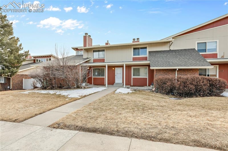 226 Rockrimmon Blvd #B, Colorado Springs, CO 80919
