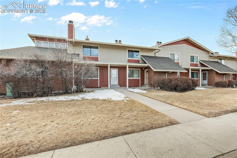 226 Rockrimmon Blvd #B, Colorado Springs, CO 80919