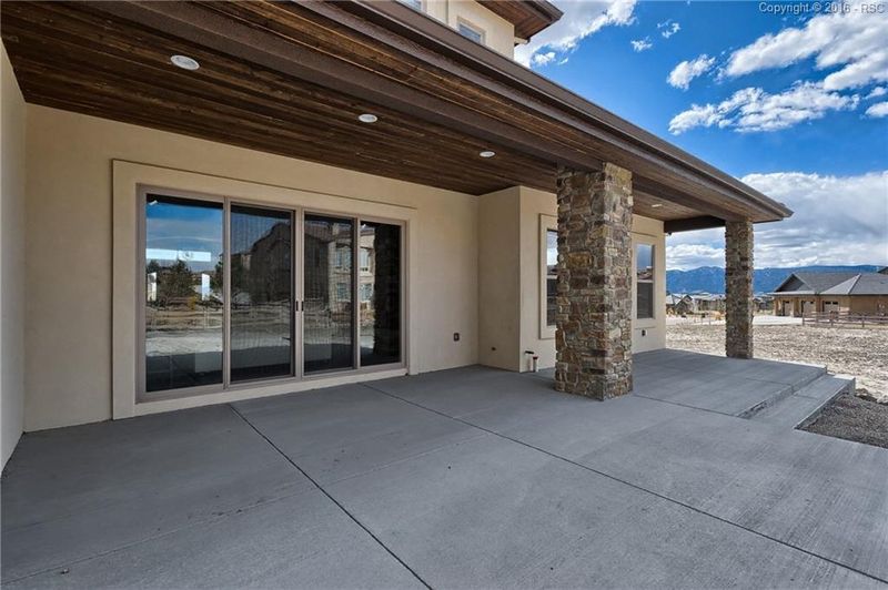 2266 Coyote Crest Vw, Colorado Springs, CO 80921