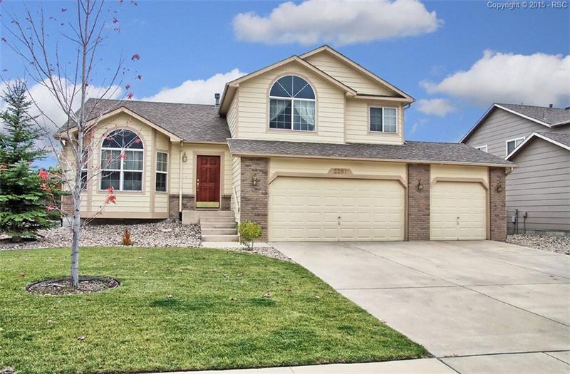 2267 Blizzard Valley Trl, Monument, CO 80132