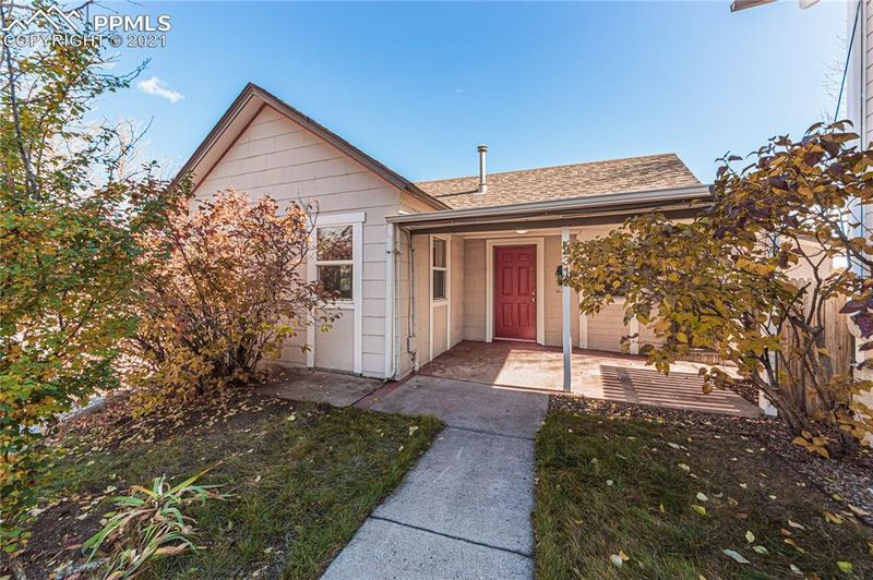 227 Cheyenne Ave, Colorado Springs, CO 80903