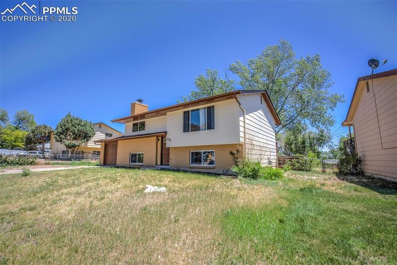 227 Montclair St, Colorado Springs, CO 80910