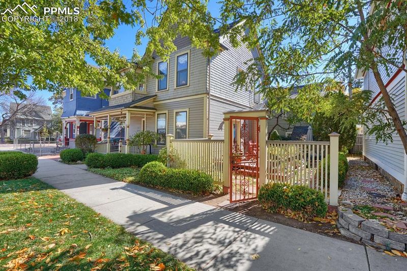 227 E Willamette Ave, Colorado Springs, CO 80903