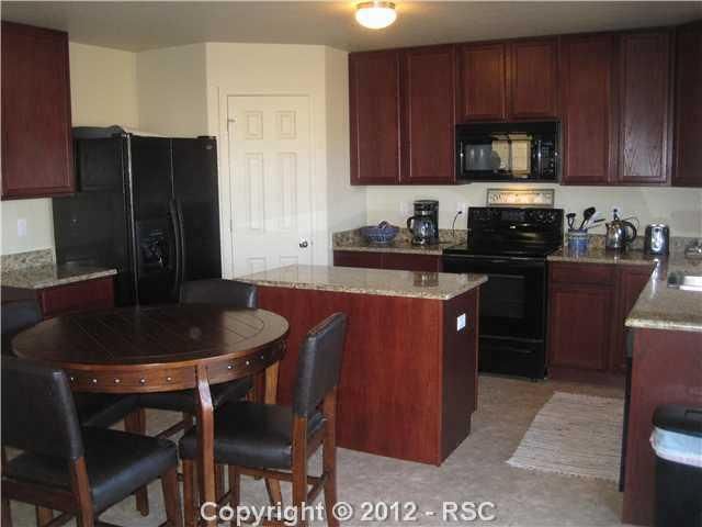 2273 Shady Aspen Dr, Colorado Springs, CO 80921
