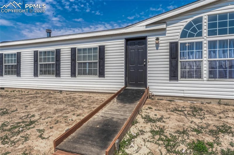 22750 Sagebrush Ln, Colorado Springs, CO 80928