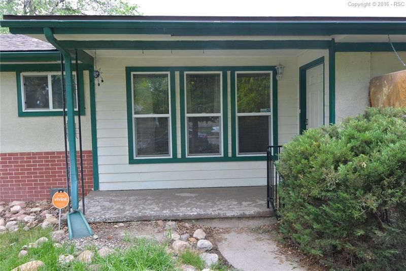 228 Steven Dr, Colorado Springs, CO 80911