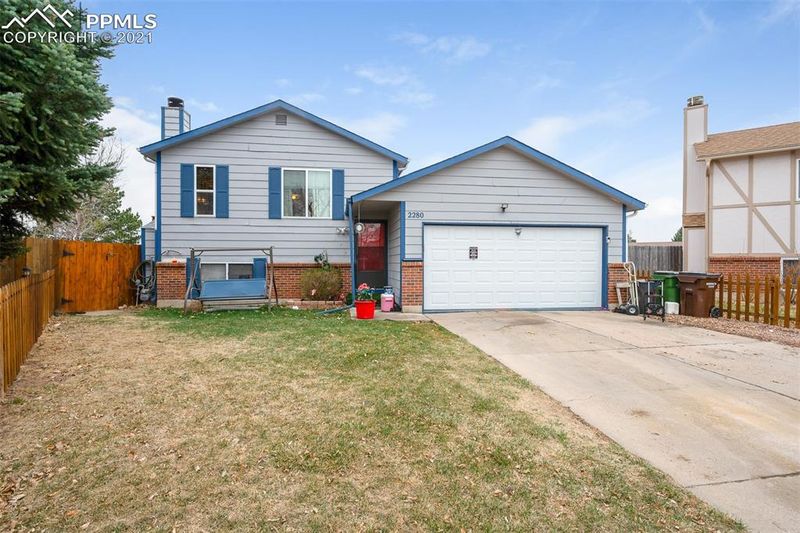 2280 Anthony Ct, Colorado Springs, CO 80916