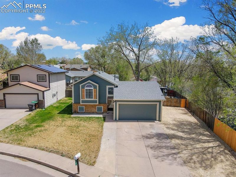 2280 Cactus Dr, Colorado Springs, CO 80911