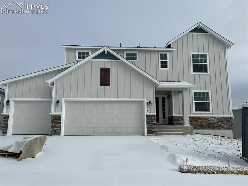 2287 Cabernet Ct, Colorado Springs, CO 80921