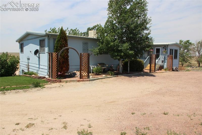 22890 Sanborn Rd, Calhan, CO 80808