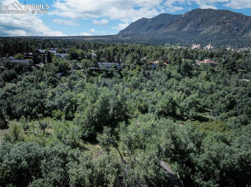 23 Thomas Ln, Colorado Springs, CO 80906