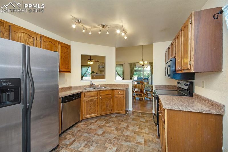 230 Coker Pl, Colorado Springs, CO 80911