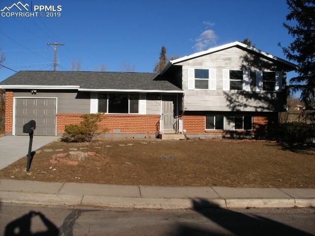 2302 Laramie Dr, Colorado Springs, CO 80910