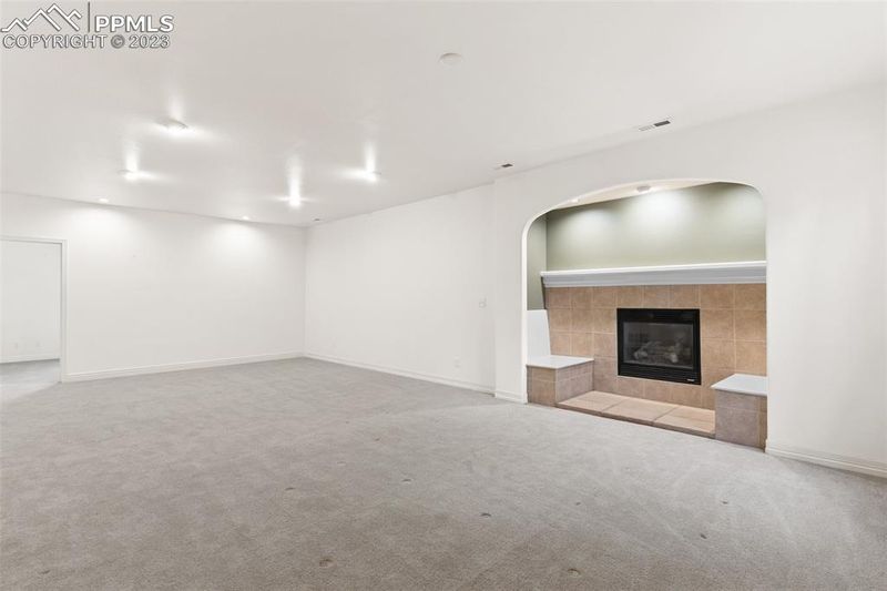 2303 Collegiate Dr, Colorado Springs, CO 80918