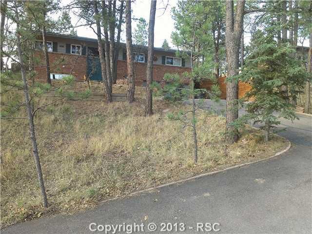 2303 Constellation Dr, Colorado Springs, CO 80906