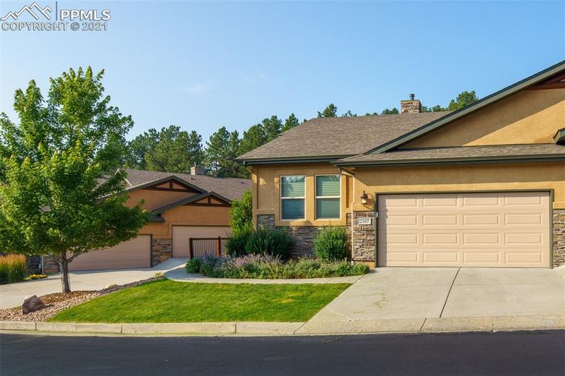 2307 Conservatory Point, Colorado Springs, CO 80918