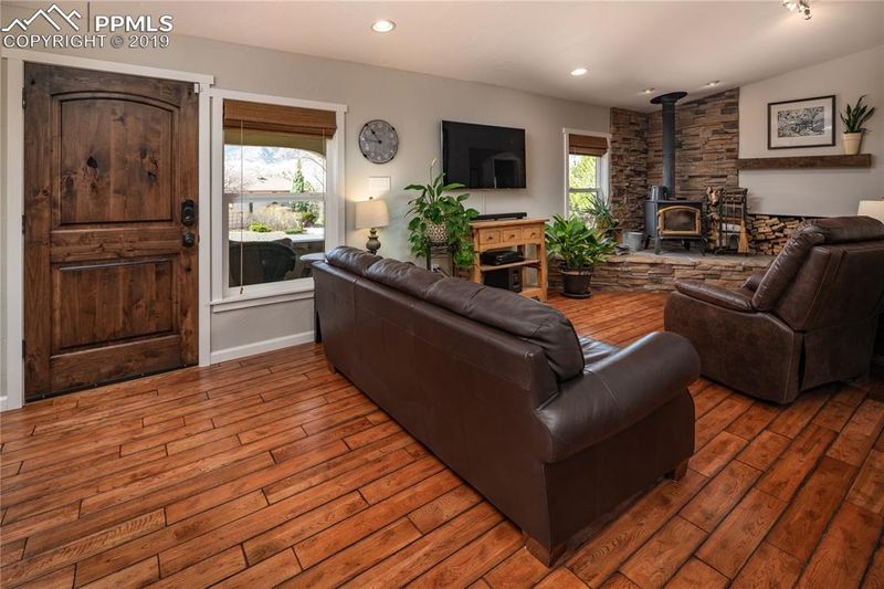 2308 W Willamette Ave, Colorado Springs, CO 80904