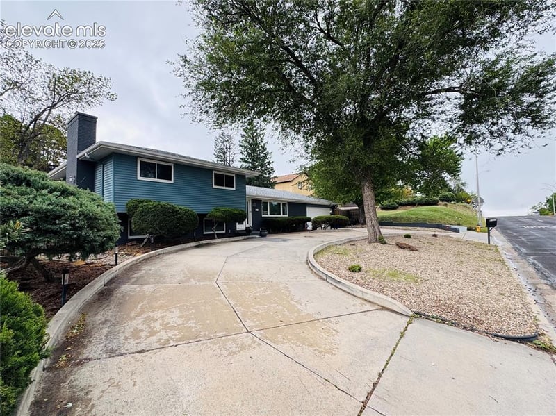 2309 Murray Blvd, Colorado Springs, CO 80915