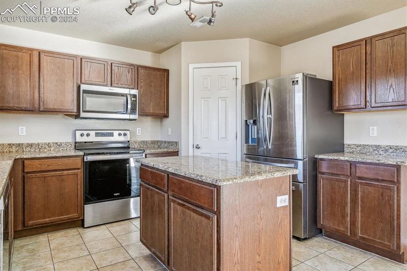 2309 Spring Blossom Dr, Colorado Springs, CO 80910