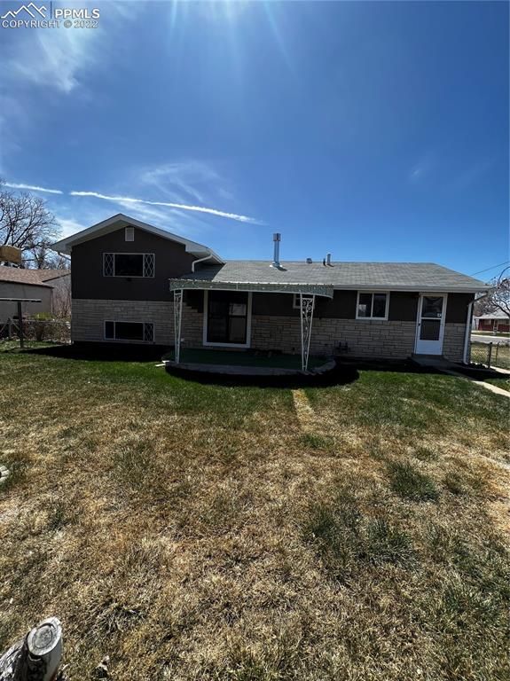 2311 Highland Ave, Pueblo, CO 81004