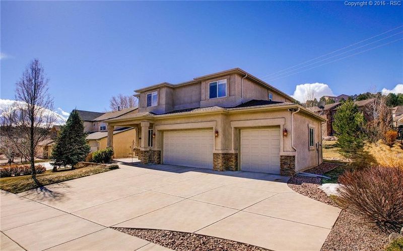 2313 Collegiate Dr, Colorado Springs, CO 80918
