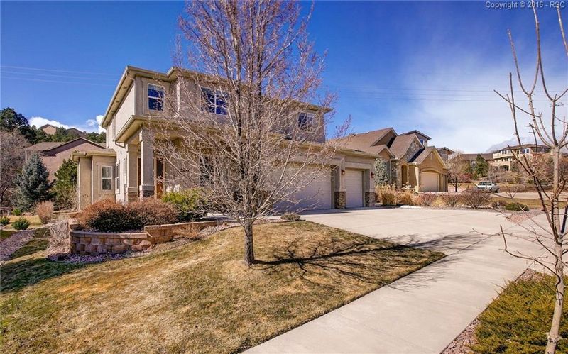 2313 Collegiate Dr, Colorado Springs, CO 80918