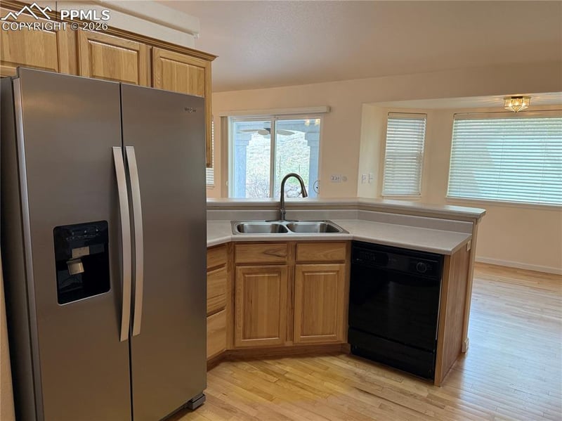 2315 Rossmere St, Colorado Springs, CO 80919