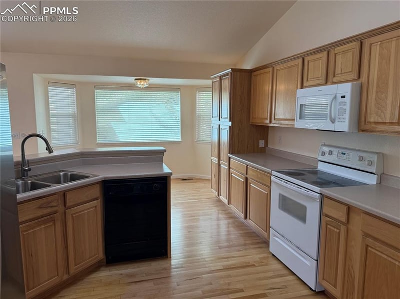 2315 Rossmere St, Colorado Springs, CO 80919