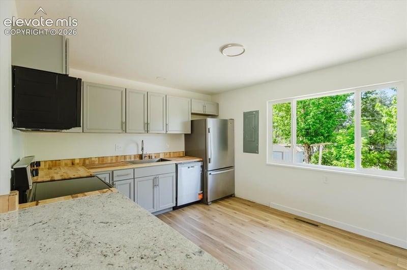 2315 San Marcos Dr, Colorado Springs, CO 80910
