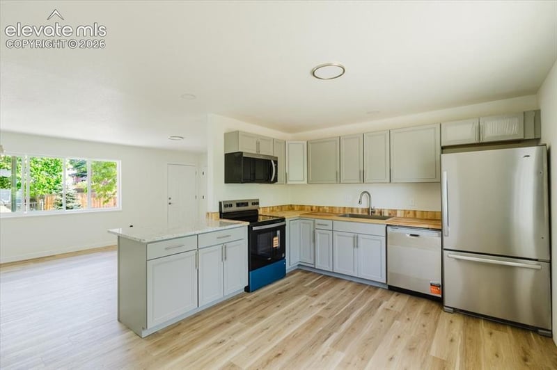 2315 San Marcos Dr, Colorado Springs, CO 80910