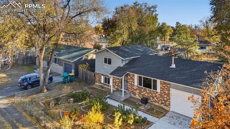 2315 Sonoma Dr, Colorado Springs, CO 80910