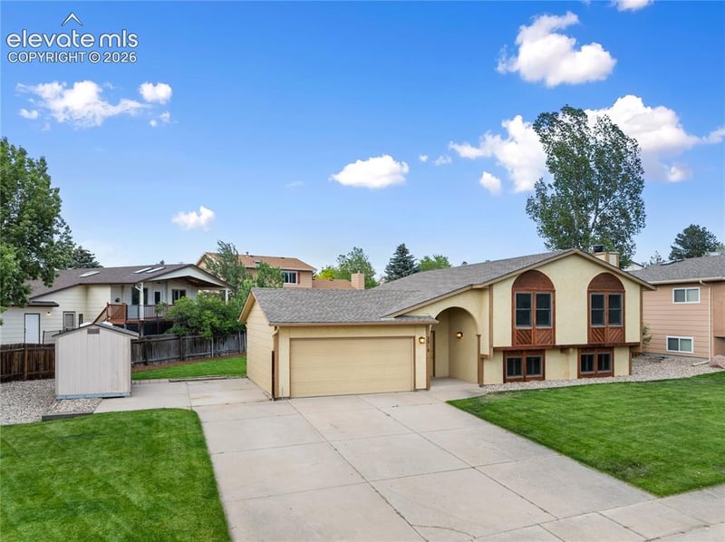 2318 Thornhill Dr, Colorado Springs, CO 80920